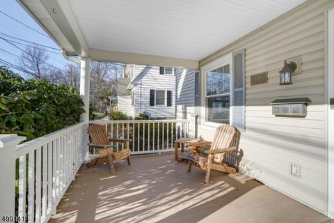 138 Pine Grove Ave, Summit, NJ 07901 photo 2