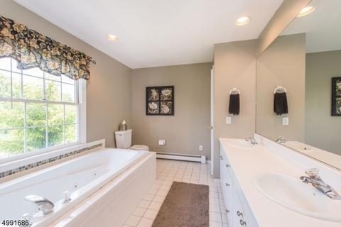 105 Tall Grass Dr, Wayne, NJ 07470 photo 22