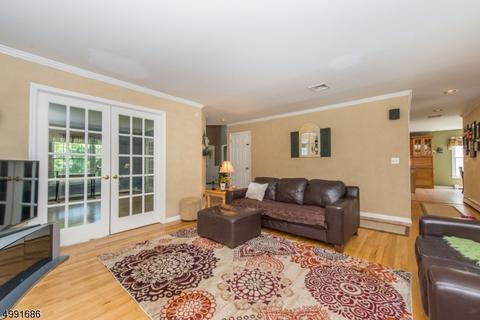 105 Tall Grass Dr, Wayne, NJ 07470 photo 13