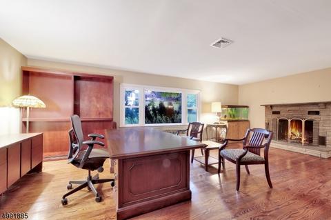 200 Mac Donald Dr, Wayne, NJ 07470 photo 11
