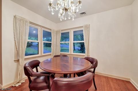 200 Mac Donald Dr, Wayne, NJ 07470 photo 10