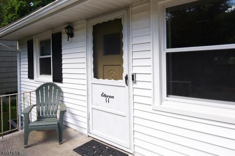 11 Pinecrest Ter, Wayne, NJ 07470 photo 3