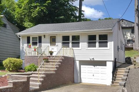 11 Pinecrest Ter, Wayne, NJ 07470 photo 2