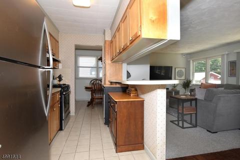 11 Pinecrest Ter, Wayne, NJ 07470 photo 12