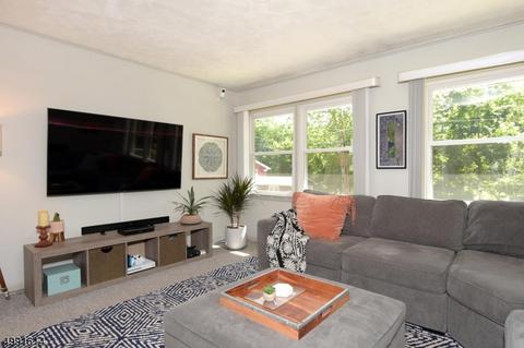 11 Pinecrest Ter, Wayne, NJ 07470 photo 7