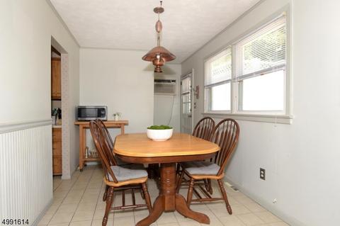11 Pinecrest Ter, Wayne, NJ 07470 photo 9