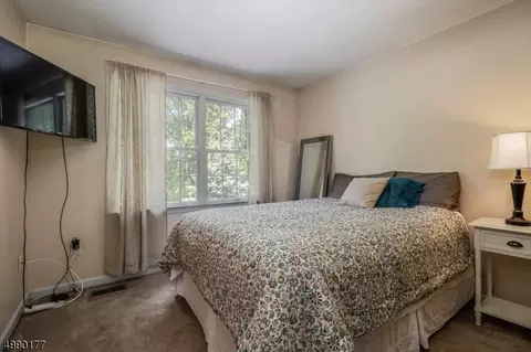 9 Rockhill Dr, Hampton, NJ 08827 photo 17