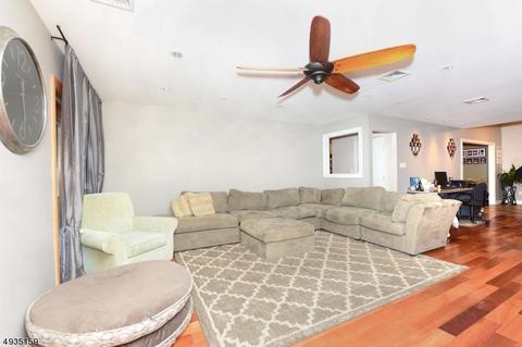 38 Leonard Ter, Wayne, NJ 07470 photo 13