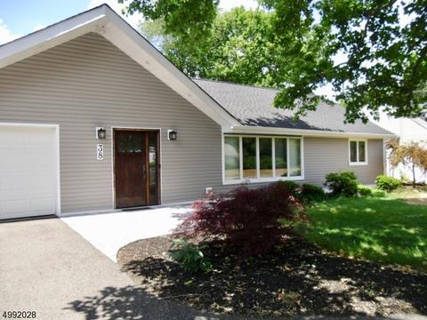 38 Leonard Ter, Wayne, NJ 07470 photo 3