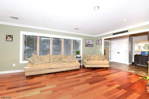 38 Leonard Ter, Wayne, NJ 07470 photo 7