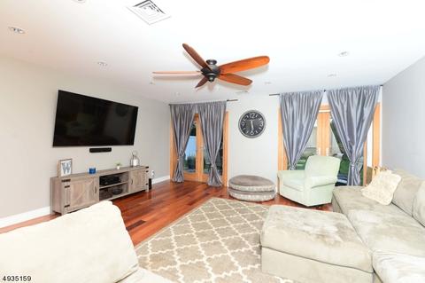 38 Leonard Ter, Wayne, NJ 07470 photo 12