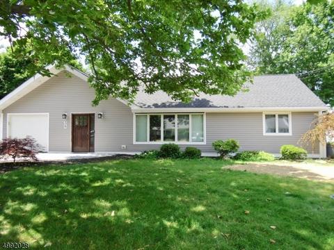 38 Leonard Ter, Wayne, NJ 07470 photo 1