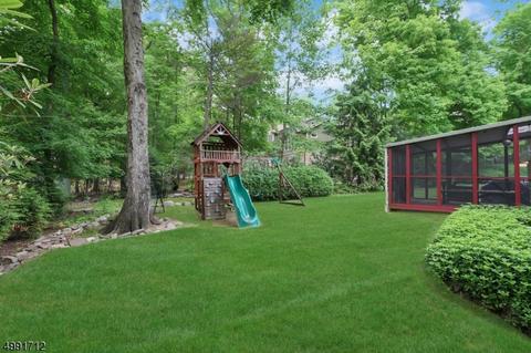 284 Beech Ter, Wayne, NJ 07470 photo 25