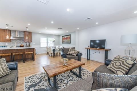 11 Lawrence Rd, Wayne, NJ 07470 photo 7