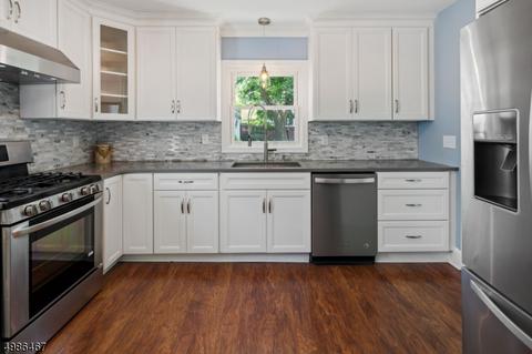 36 E Young St, Somerville, NJ 08876 photo 6