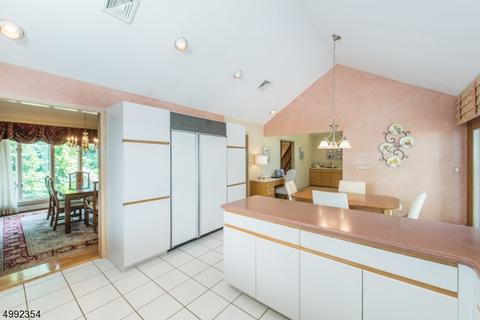 5 Little Pl, Wayne, NJ 07470 photo 6