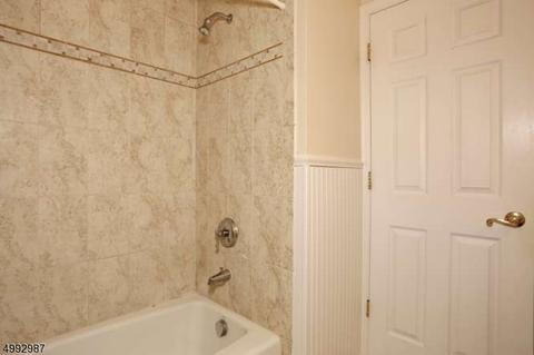 545 Salem St, Paramus, NJ 07652 photo 7