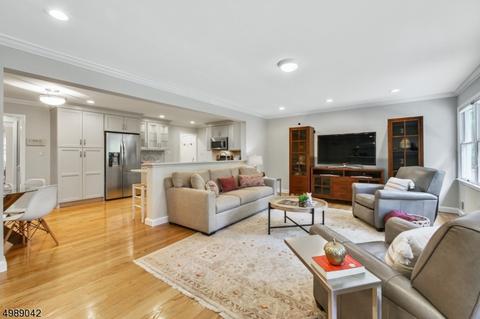 16 Linden Pl, Summit, NJ 07901 photo 8