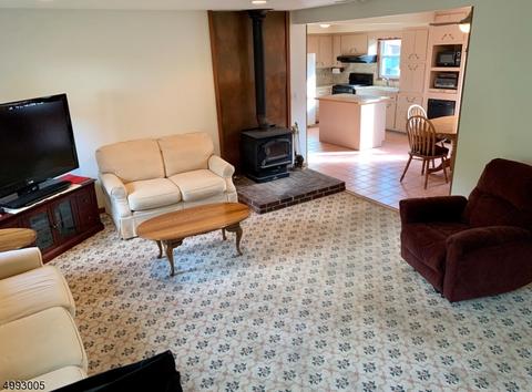 6 Meadow Ln, Hackettstown, NJ 07840 photo 8