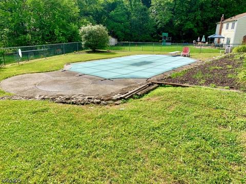 6 Meadow Ln, Hackettstown, NJ 07840 photo 4