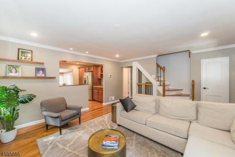 28 Hemlock Ter, Wayne, NJ 07470 photo 6