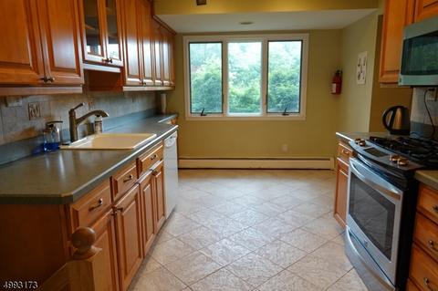 2 Sylvan Way, Dover, NJ 07801 photo 8