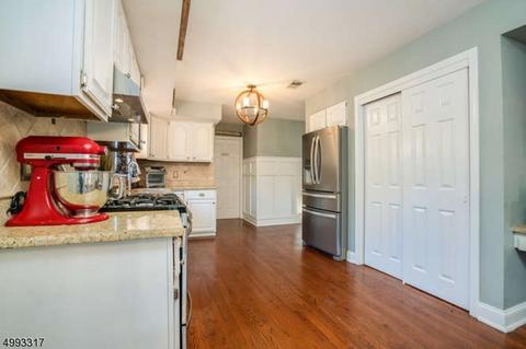 29 Reading Rd, Flemington, NJ 08822 photo 6
