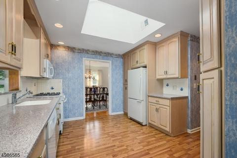 32 Maple St, Chatham, NJ 07928 photo 8