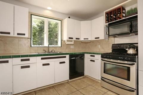 10 Bergen Ave, Wanaque Boro, NJ 07420 photo 8