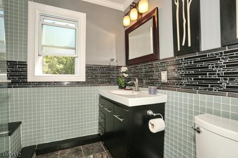 10 Bergen Ave, Wanaque Boro, NJ 07420 photo 13