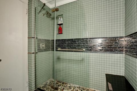 10 Bergen Ave, Wanaque Boro, NJ 07420 photo 14