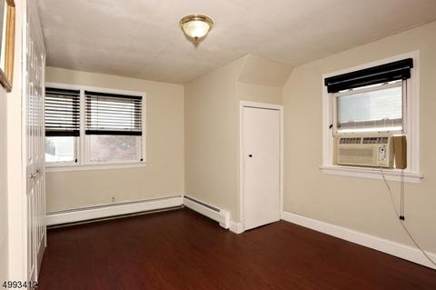 10 Bergen Ave, Wanaque Boro, NJ 07420 photo 18