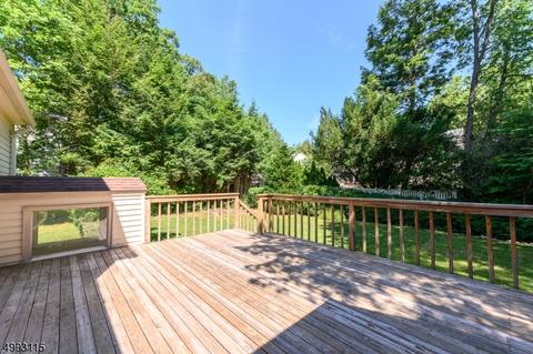 125 Summit Ave, Waldwick, NJ 07463 photo 9