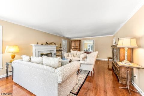 1 N Gate Rd, Mendham, NJ 07945 photo 5