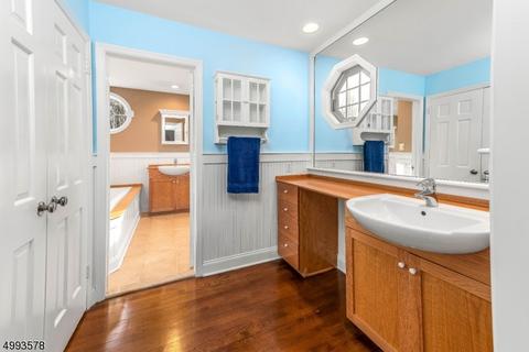 1 N Gate Rd, Mendham, NJ 07945 photo 14