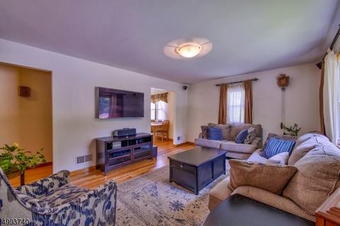 269 Pompton Rd, Wayne, NJ 07470 photo 8
