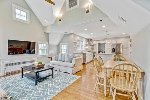 14 Pine Ter W, Millburn Twp., NJ 07078 photo 1