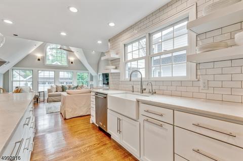 14 Pine Ter W, Millburn Twp., NJ 07078 photo 8