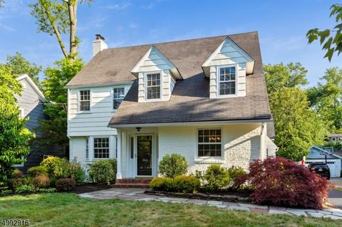 14 Pine Ter W, Millburn Twp., NJ 07078 photo 2