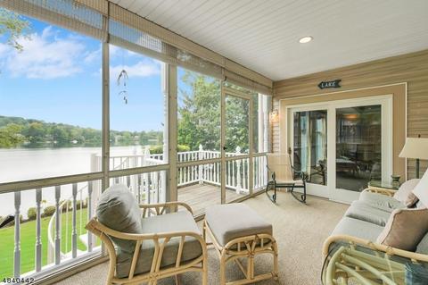 204 Pines Lake Dr, Wayne, NJ 07470 photo 14