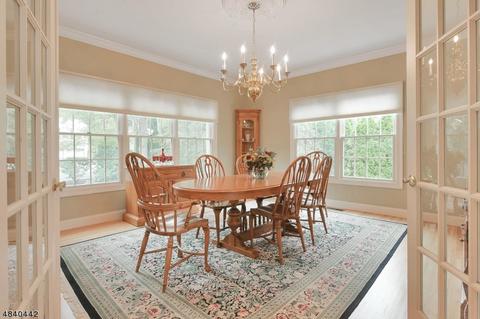204 Pines Lake Dr, Wayne, NJ 07470 photo 13