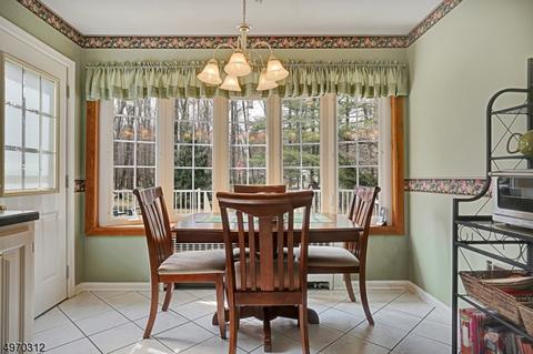 625 Plainfield Ave, Berkeley Heights, NJ 07922 photo 8