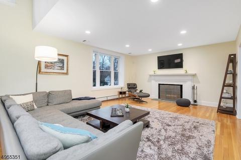 225 Summit Ave, Summit, NJ 07901 photo 4