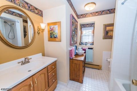 11 Rigby Ct, Wayne, NJ 07470 photo 15