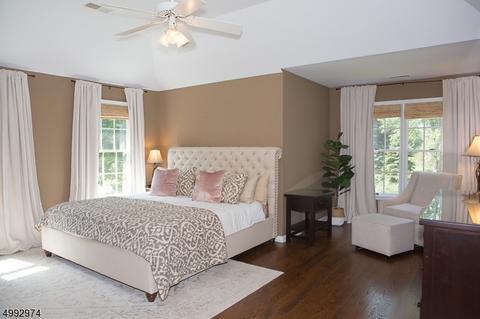 49 Combs Hollow Rd, Mendham, NJ 07945 photo 11