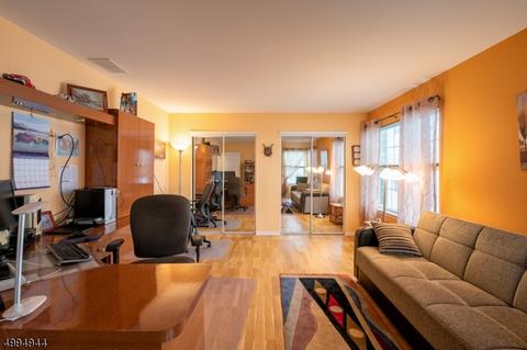 134 Warbler Dr, Wayne, NJ 07470 photo 19
