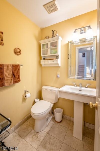 134 Warbler Dr, Wayne, NJ 07470 photo 12