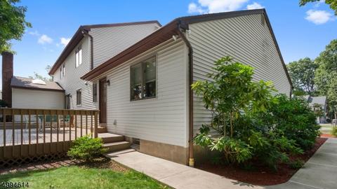 74 Hubbardton Rd, Wayne, NJ 07470 photo 5