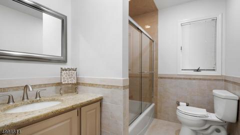 74 Hubbardton Rd, Wayne, NJ 07470 photo 22