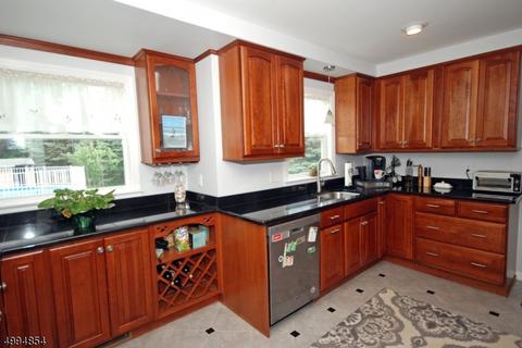 34 River Bend Rd, Clinton, NJ 08809 photo 2